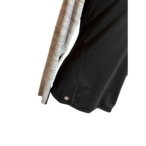 Athleta “Running Wild” black/gray 1/2 zip pullover - M - Picture 3 of 9